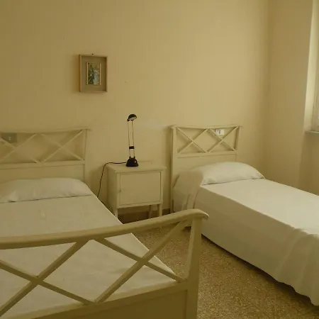 House In Marina Di With Large Garden 300 Meters From The Sea Σπίτι διακοπών Pietrasanta