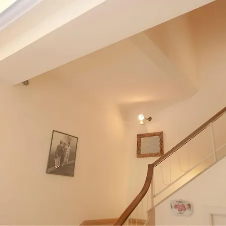 House In Marina Di With Large Garden 300 Meters From The Sea Σπίτι διακοπών